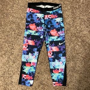 Nike Pro Dri Fit Crop Leggings